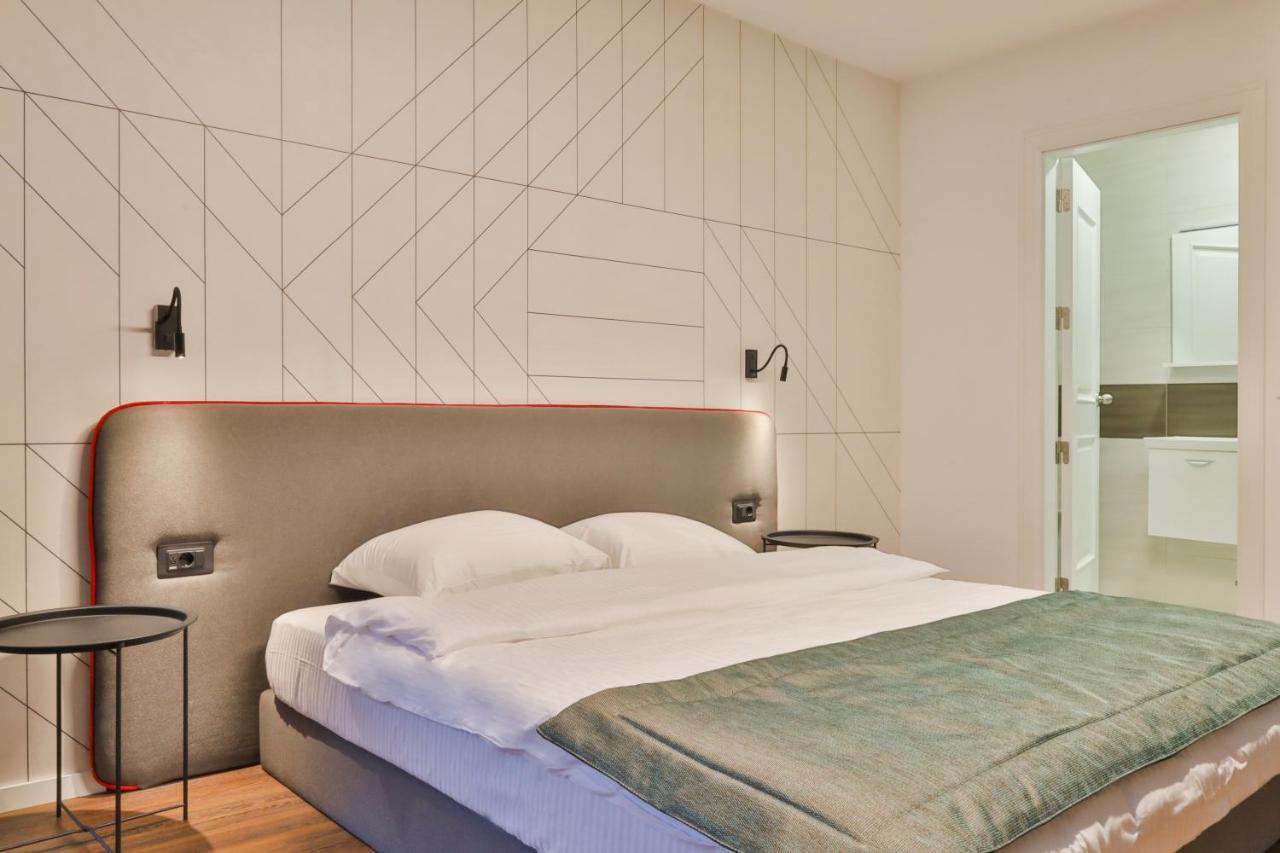 Benelux Hotel Peje Extérieur photo